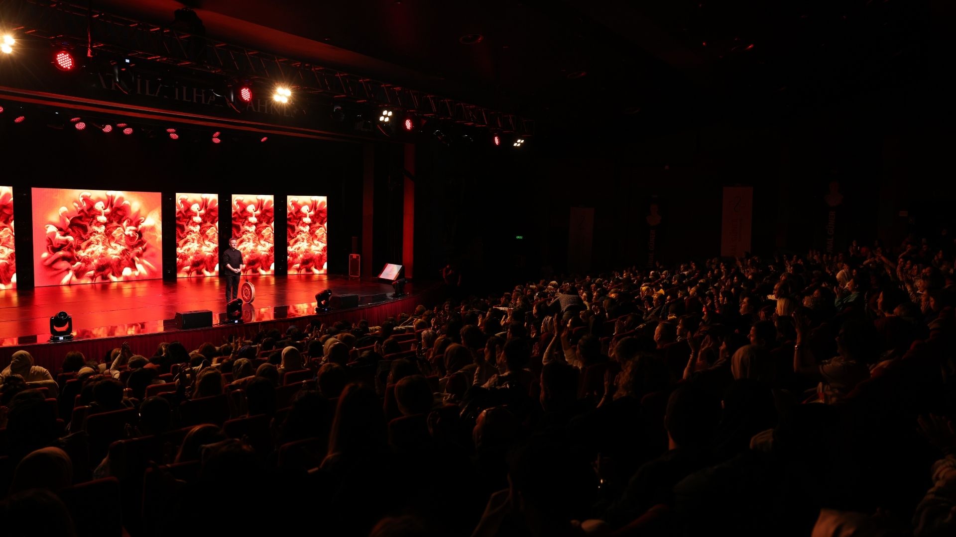 İstanbul Kampı Görselleri - Ünal Güner Fayda Rehberliği